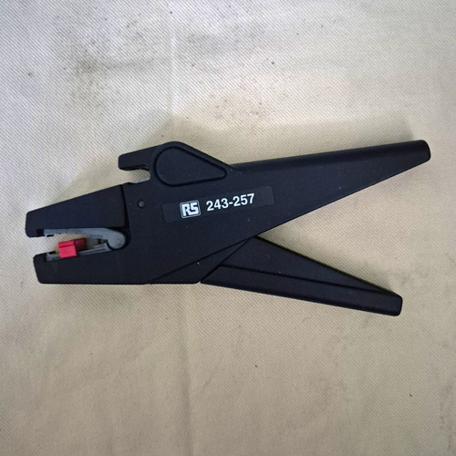 Wire strippers cutters - &,